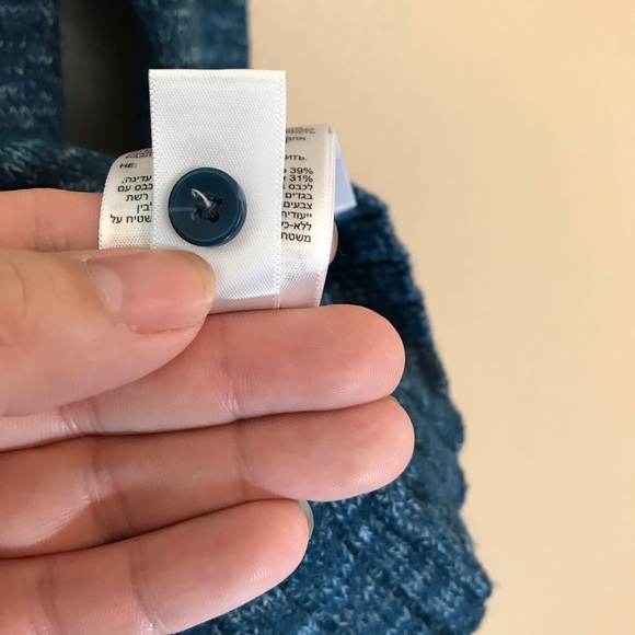 EUC Exofficio blue sweater with button neckline wool blend. - Picture 8 of 10